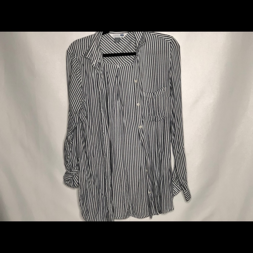 Women’s Blue and Cream Buttoned Down Shirt